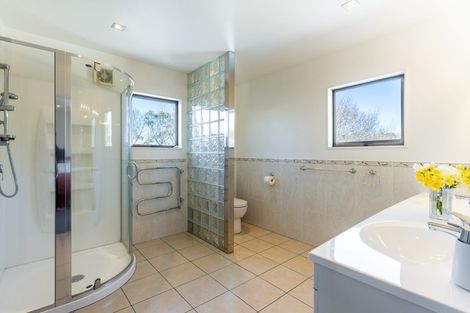 Photo of property in 90 Simla Avenue, Havelock North, 4130