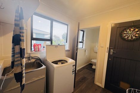 Photo of property in 32 Gloucester Street, Takaro, Palmerston North, 4412