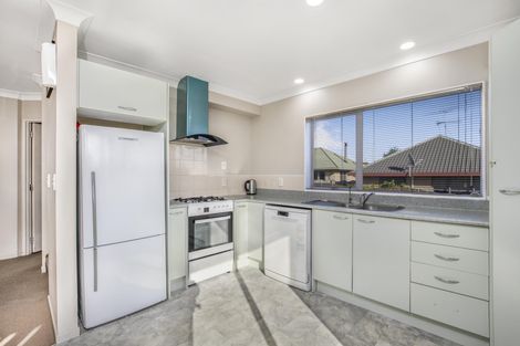 Photo of property in 30a Wellington Street, Pukekohe, 2120
