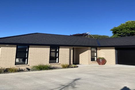 Photo of property in 1 Gladys Place, Levin, 5510