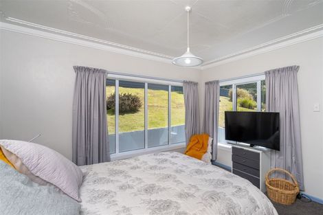 Photo of property in 1 Fox Street, Port Chalmers, 9023