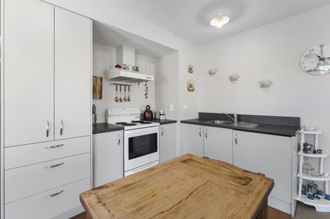 Photo of property in 74l Olliviers Road, Phillipstown, Christchurch, 8011