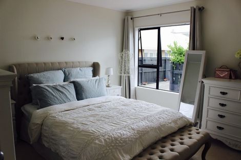 Photo of property in 8c Weiti Road, Orewa, 0931