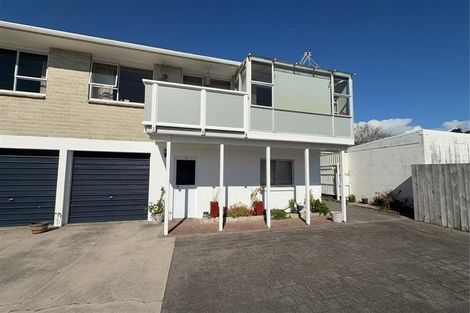 Photo of property in 79a Barrett Street, Westown, New Plymouth, 4310