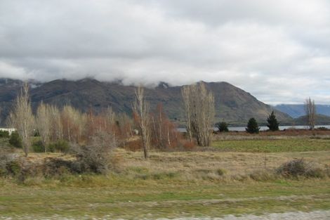 Photo of property in 270 Beacon Point Road, Wanaka, 9305