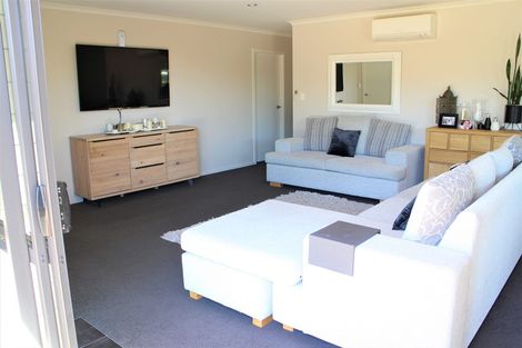 Photo of property in 27 Tallentire Crescent, Huntington, Hamilton, 3210