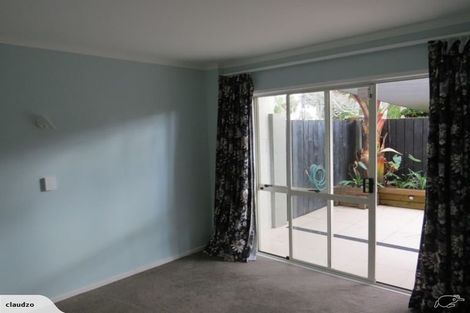 Photo of property in 1/22 Wynyard Road, Mount Eden, Auckland, 1024