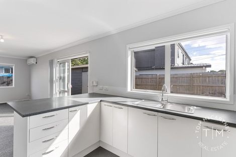 Photo of property in 4b Whitley Crescent, Otara, Auckland, 2023