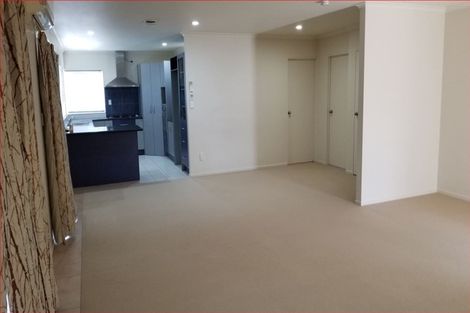 Photo of property in 12 Wheaton Place, Glen Eden, Auckland, 0602