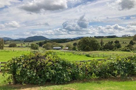 Photo of property in 18 Vista Lane, Kaiwaka, 0573