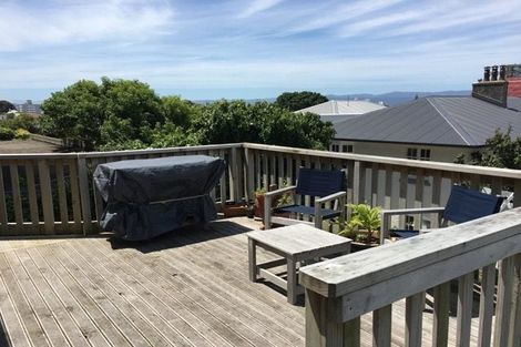 Photo of property in 127 Grant Road, Thorndon, Wellington, 6011