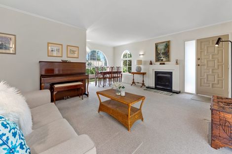 Photo of property in 1/17 Craig Road, Milford, Auckland, 0620