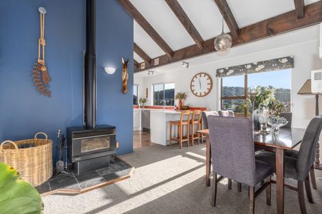 Photo of property in 72 Leeward Drive, Whitby, Porirua, 5024