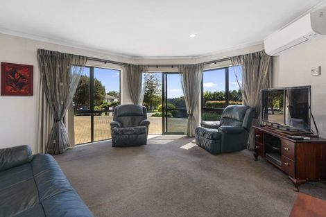 Photo of property in 16 Lindoch Avenue, Te Puna, Tauranga, 3174