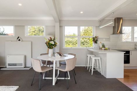 Photo of property in 22a Duncan Road, St Andrews, Hamilton, 3200