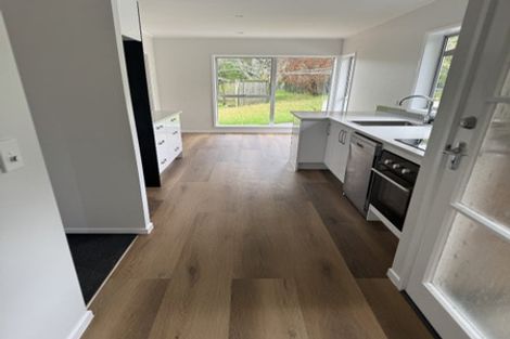 Photo of property in 16 Terra Nova Street, Glen Eden, Auckland, 0602