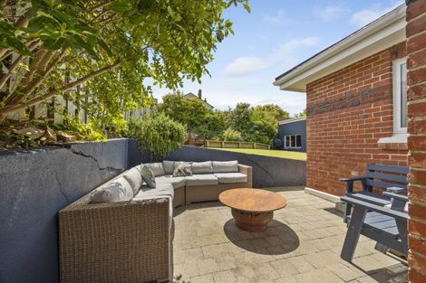 Photo of property in 78 Middleton Road, Kew, Dunedin, 9012