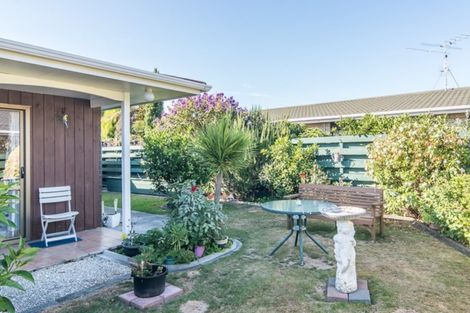 Photo of property in 40a Kapanui Road, Waikanae, 5036