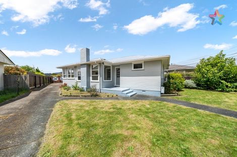 Photo of property in 20 Charles Street, Clouston Park, Upper Hutt, 5018
