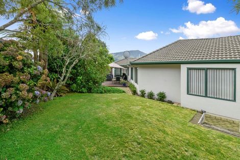 Photo of property in 8 Hoyte Place, Pukehangi, Rotorua, 3015