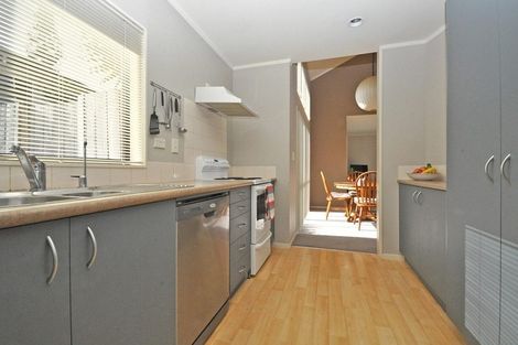 Photo of property in 2/65 Donald Street, Stanmore Bay, Whangaparaoa, 0932