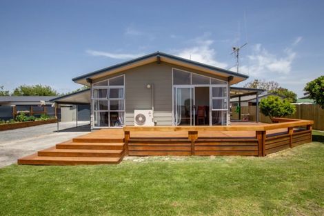 Photo of property in 9 Mahana Road, Ngatea, 3503