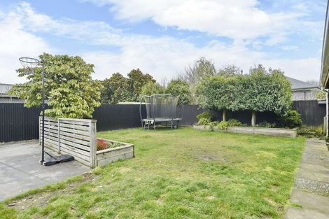 Photo of property in 57 Liverton Crescent, Bishopdale, Christchurch, 8053