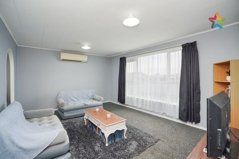 Photo of property in 54 Dunbeath Crescent, Kew, Invercargill, 9812