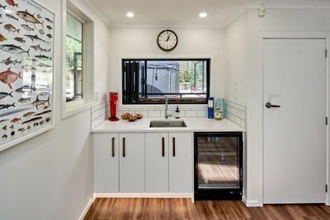 Photo of property in 39 Cleary Street, Waterloo, Lower Hutt, 5011