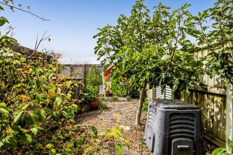 Photo of property in 11 Witiora Road, Oaonui, Opunake, 4681