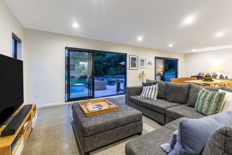 Photo of property in 27 Smithfield Road, Waikanae, 5391
