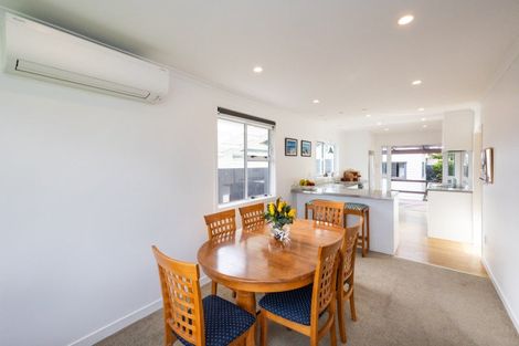 Photo of property in 4 Tingey Place, Awapuni, Palmerston North, 4412