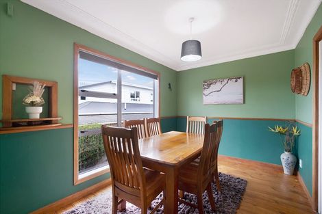 Photo of property in 12 Trig Road, West Harbour, Auckland, 0618
