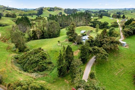 Photo of property in 805 Croydon Road, Te Popo, Stratford, 4394