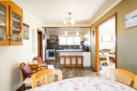 Photo of property in 160 Kennedy Road, Marewa, Napier, 4110