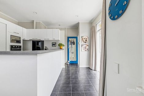 Photo of property in 91 Peat Street, Whanganui, 4500