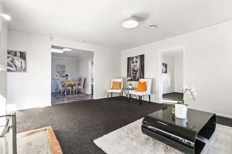 Photo of property in 90 Porchester Road, Papakura, 2110