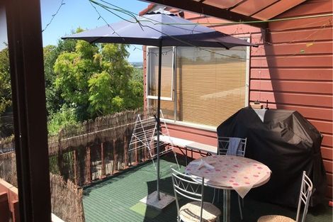 Photo of property in 237 Te Atatu Road, Te Atatu South, Auckland, 0610