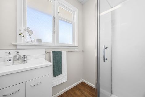 Photo of property in 2 Kiltie Street, Upper Riccarton, Christchurch, 8041