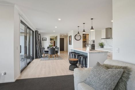 Photo of property in 36 Mcneil Street, Balclutha, 9230