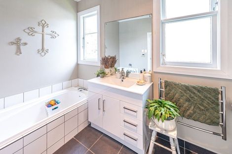 Photo of property in 43 Halswell Street, Whanganui, 4500