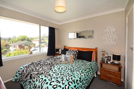 Photo of property in 10 Kinmont Crescent, Kinmont Park, Mosgiel, 9024