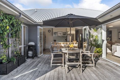 Photo of property in 9 Wrybill Way, Point Wells, Warkworth, 0986