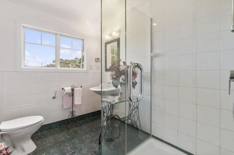 Photo of property in 45 Chester Avenue, Greenhithe, Auckland, 0632