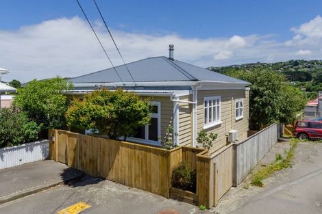 Photo of property in 15 Angus Avenue, Berhampore, Wellington, 6023