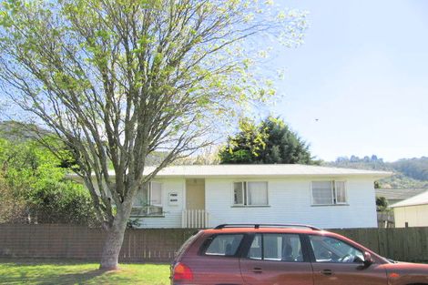 Photo of property in 15 Ross Road, Western Heights, Rotorua, 3015