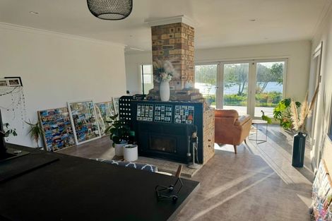 Photo of property in 144 Great South Road, Huntly, 3700