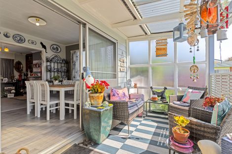 Photo of property in 34 Fergusson Street, Solway, Masterton, 5810