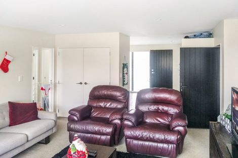 Photo of property in 70 Prado Drive, Pukekohe, 2120