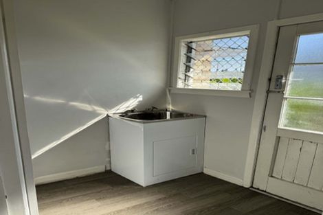 Photo of property in 1 Allen Street, Frankton, Hamilton, 3204